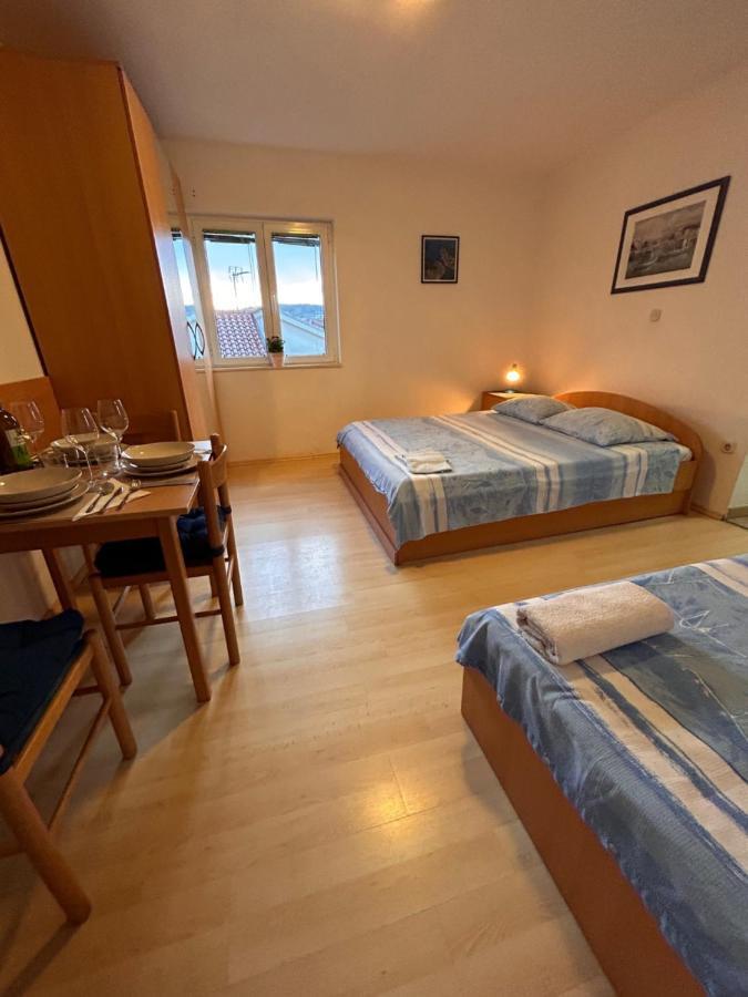 Apartment Alfirev Vodice Exterior foto
